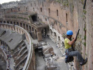 Restauro del Colosseo