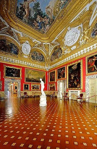 palazzo pitti royal apartments